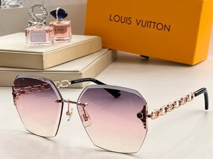 Louis Vuitton Sunglasses ID:20230516-290